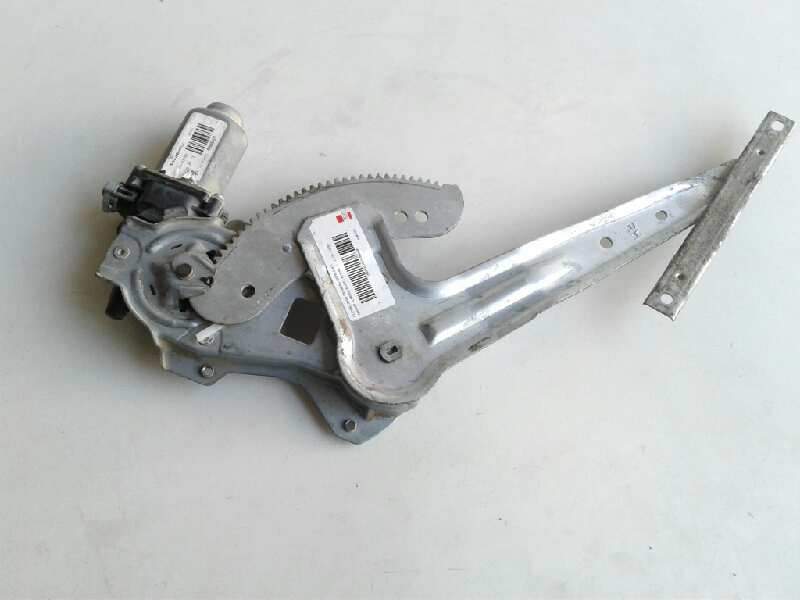 Recambio de elevalunas trasero derecho para nissan almera (n16/e) acenta referencia OEM IAM 82700BM71B  