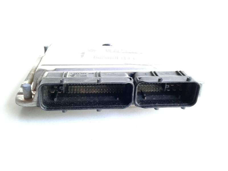 Recambio de centralita motor uce para skoda fabia familiar (6y5) comfort referencia OEM IAM 038906019HT 0281010947 1039S00316