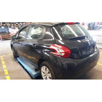 peugeot 208 del año 2012