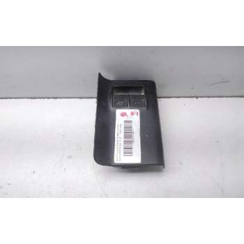 Recambio de maneta elevalunas delantera izquierda para audi a4 berlina (b5) 1.9 tdi referencia OEM IAM 8D1959515  