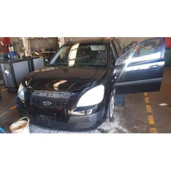 kia rio del año 2006