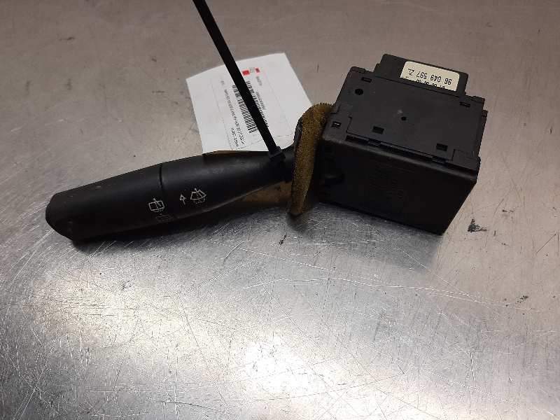 Recambio de mando limpia para peugeot 306 berlina 3/4/5 puertas (s2) graffic referencia OEM IAM 96049597ZL 61580003 