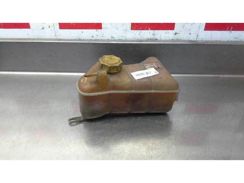 Recambio de deposito expansion para ford fiesta berl./courier porto referencia OEM IAM 7267973  