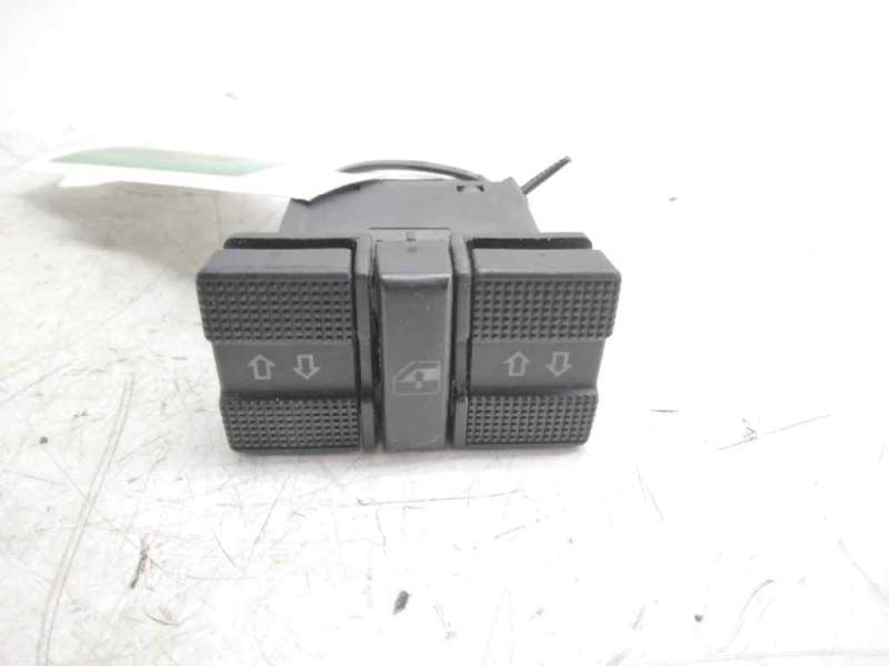 Recambio de mando elevalunas trasero para volkswagen golf iii berlina (1h1) cl referencia OEM IAM   