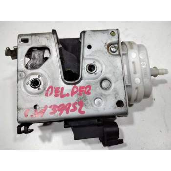 Recambio de cerradura puerta delantera derecha para audi a4 berlina (b5) 1.8 t referencia OEM IAM 8D1837016F  