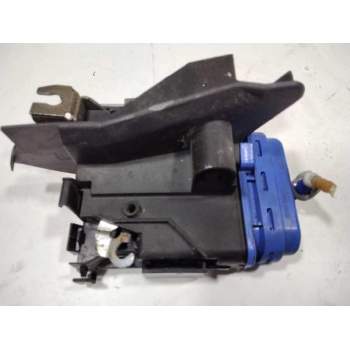 Recambio de cerradura puerta trasera izquierda para audi a4 berlina (b5) 1.8 t referencia OEM IAM   