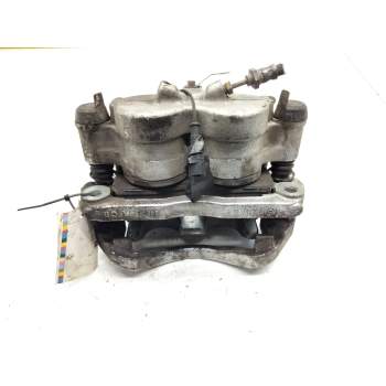 Recambio de pinza freno delantera izquierda para nissan cabstar 35.15 referencia OEM IAM 730239  
