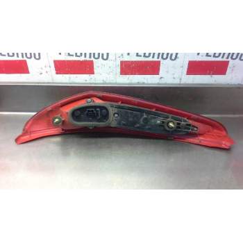 Recambio de piloto trasero derecho para fiat punto berlina (188) 1.2 cat referencia OEM IAM 286202  