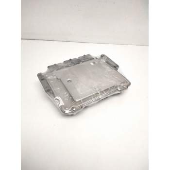 Recambio de centralita motor uce para peugeot 206+ básico referencia OEM IAM 9677031380 0281017937 EDC17C10