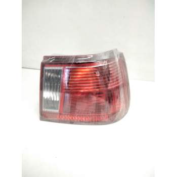Recambio de piloto trasero derecho para seat ibiza (6k1) select referencia OEM IAM 6K6945112G 6K6945256C 