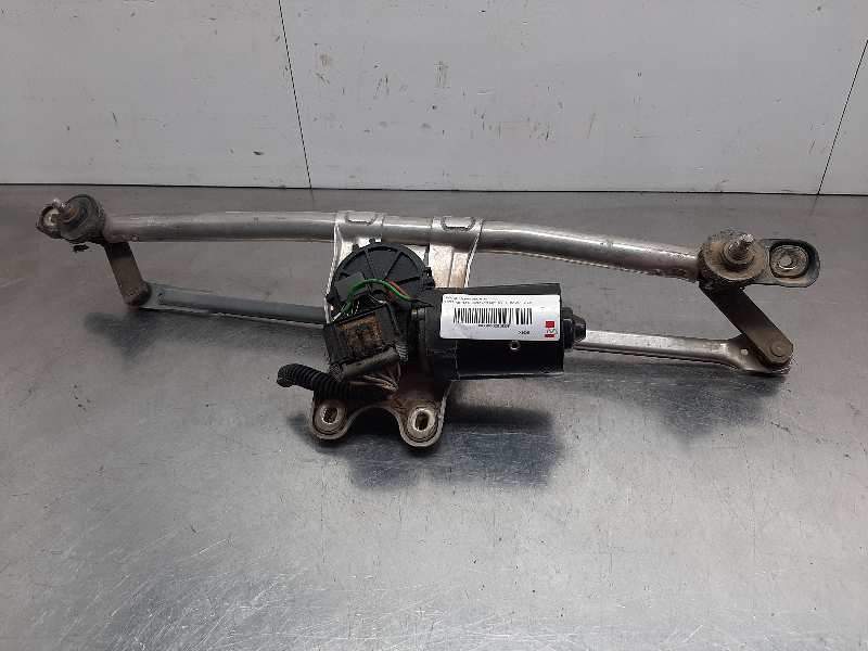Recambio de motor limpia delantero para opel astra g caravan comfort referencia OEM IAM 3397020551  