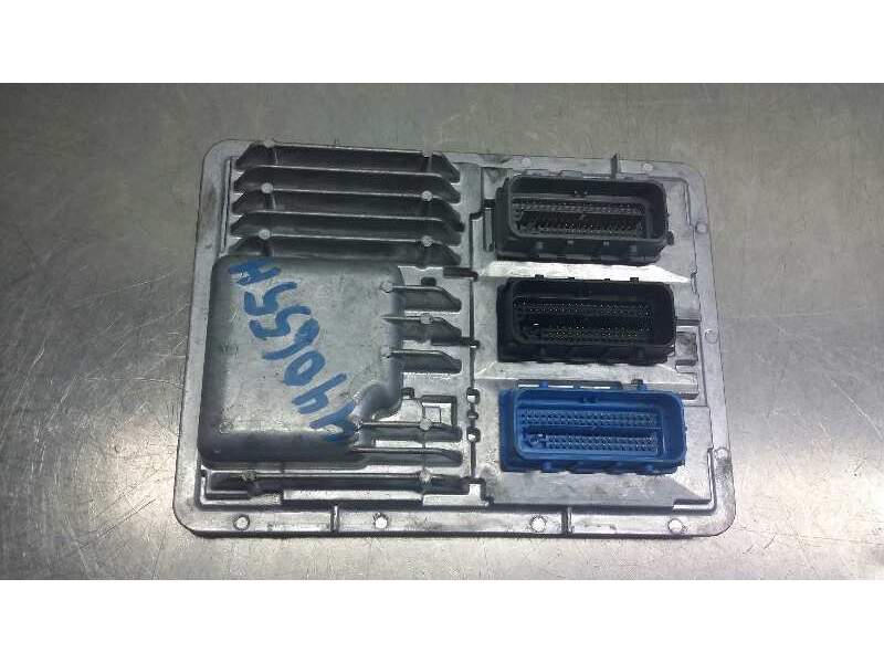 Recambio de centralita motor uce para opel astra k elite nav turbo referencia OEM IAM 12670579 811839393 12672502
