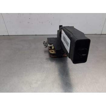 Recambio de cerradura puerta delantera derecha para volvo s40 berlina 1.8i referencia OEM IAM 30850808  