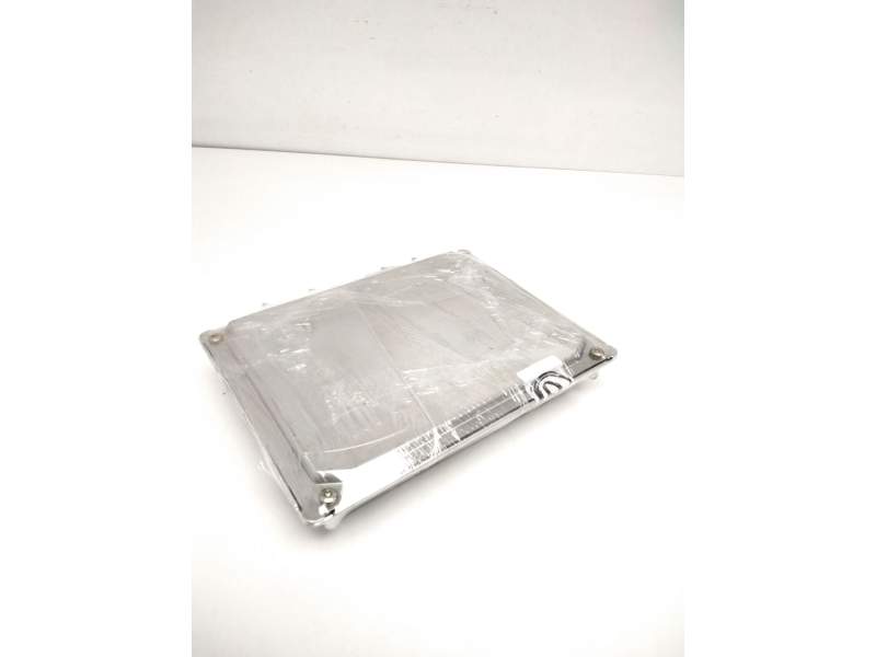 Recambio de centralita motor uce para audi a4 berlina (8e) 2.0 referencia OEM IAM 8E0909557D 0261207753 26SA8305