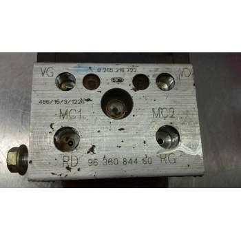 Recambio de abs para mercedes-benz clase c (w202) berlina 180 (202.018) referencia OEM IAM 0014318012  