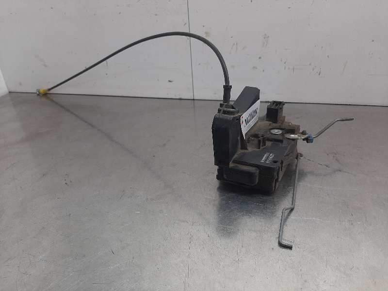 Recambio de cerradura puerta delantera izquierda para renault trafic combi (ab 4.01) referencia OEM IAM   