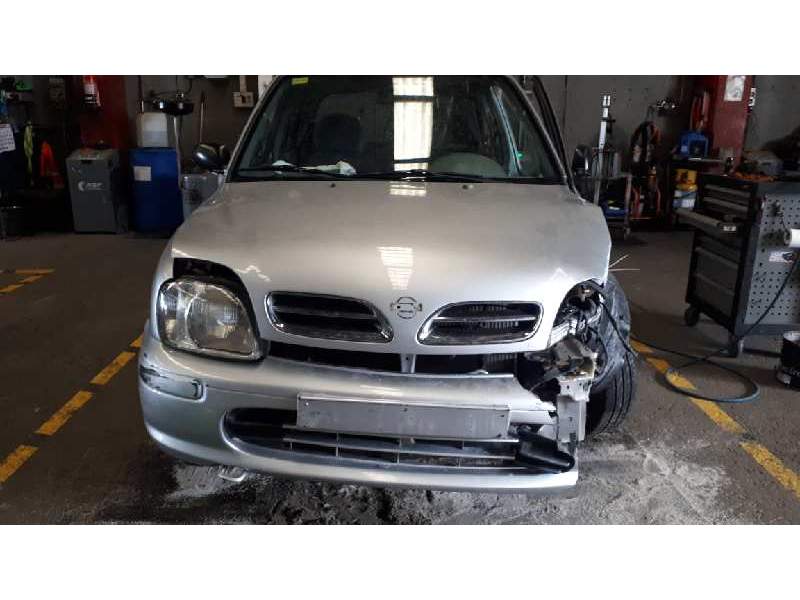 nissan micra (k11) del año 2000