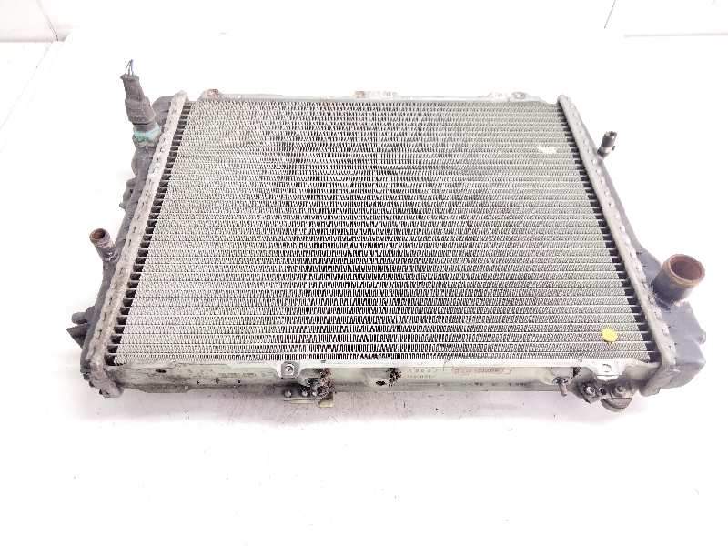 Recambio de radiador agua para audi 80/90 (893) 90 referencia OEM IAM 893121251G  