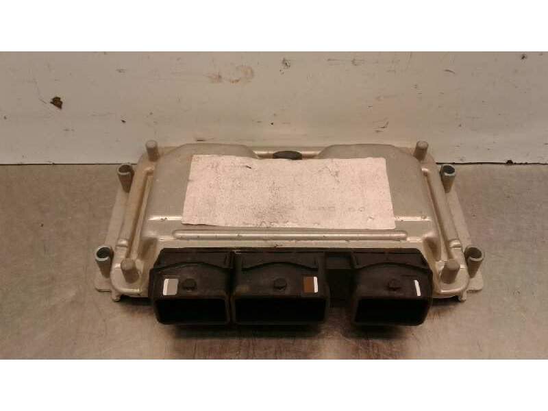 Recambio de centralita motor uce para peugeot 307 (s1) xs referencia OEM IAM 0261206943 9647480580 26FM1097