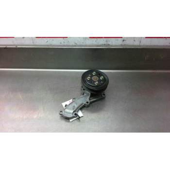 Recambio de bomba agua para nissan almera tino (v10m) 1.8 16v cat referencia OEM IAM   