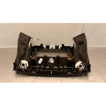 Recambio de aireador central para opel insignia berlina 2.0 16v cdti referencia OEM IAM 132282235  