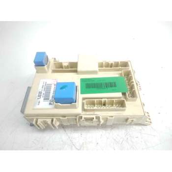 Recambio de caja fusibles para hyundai i20 classic referencia OEM IAM 1J030  