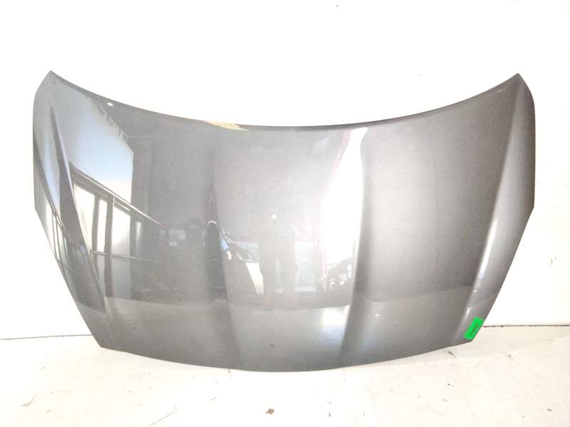 Recambio de capot para hyundai i20 classic referencia OEM IAM 664001J000  