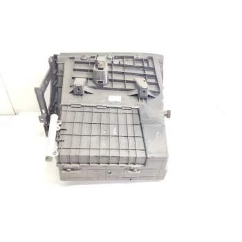 Recambio de guantera para hyundai i20 classic referencia OEM IAM 845211J000  