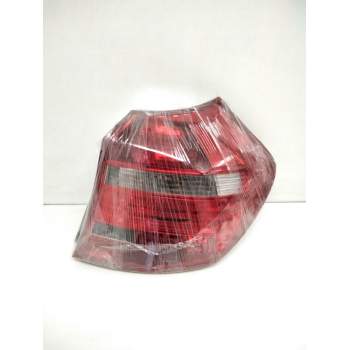 Recambio de piloto trasero derecho para bmw serie 1 berlina (e81/e87) referencia OEM IAM 716495604 3013640000 