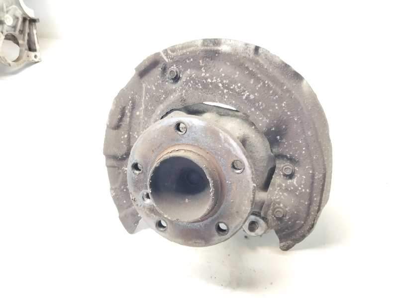 Recambio de mangueta delantera izquierda para bmw serie 1 berlina (e81/e87) referencia OEM IAM 677320900  
