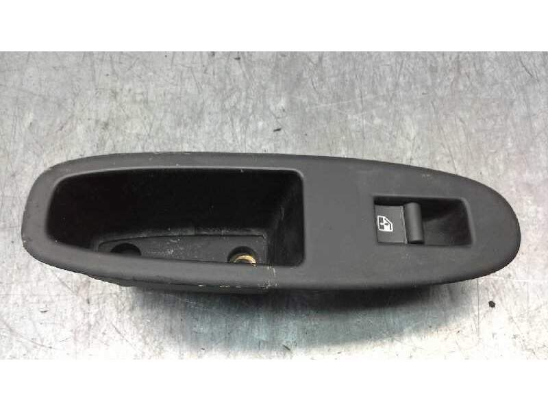 Recambio de mando elevalunas delantero derecho para alfa romeo 159 sportwagon (140) 1.9 jtd (m) 16v cat referencia OEM IAM 15607