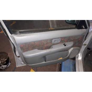 nissan micra (k11) del año 2000