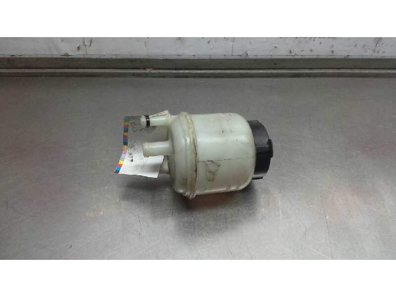 Recambio de deposito liquido direccion para nissan cabstar 35.14 referencia OEM IAM   