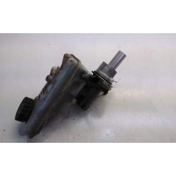 Recambio de bomba freno para renault kangoo profesional referencia OEM IAM 0204051558  