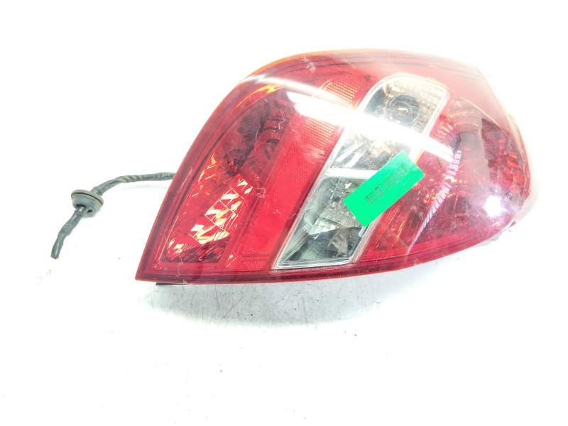 Recambio de piloto trasero izquierdo para hyundai i20 classic referencia OEM IAM 924011J000  