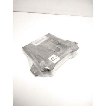 Recambio de centralita motor uce para renault clio ii fase i (b/cbo) 1.9 d referencia OEM IAM 7700104956 7700111205 R04080009F