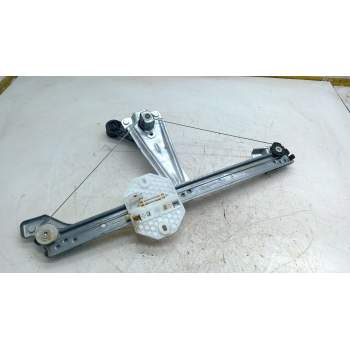 Recambio de elevalunas trasero izquierdo para dacia sandero ii (b8_) tce 90 (b8m1, b8ma) referencia OEM IAM 827217198R  