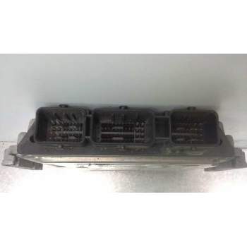 Recambio de centralita motor uce para citroën c4 berlina collection referencia OEM IAM 9661204380 EDC16C34 203900267