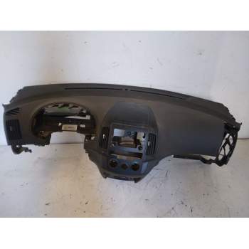 Recambio de salpicadero para hyundai i30 comfort referencia OEM IAM   