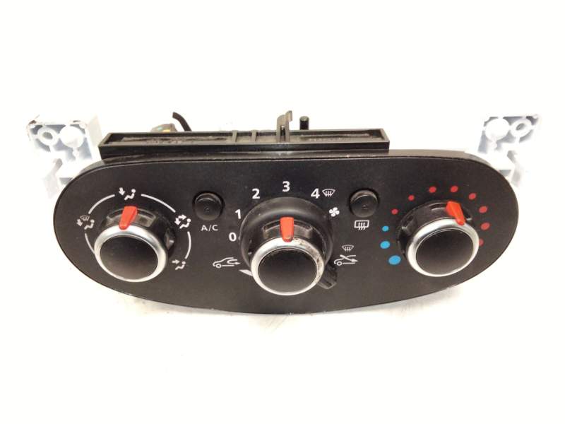 Recambio de mando calefaccion aire acondicionado para dacia sandero ii (b8_) tce 90 (b8m1, b8ma) referencia OEM IAM 5P3741700  