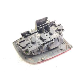 Recambio de piloto trasero derecho para skoda octavia berlina (1u2) 1.9 tdi glx referencia OEM IAM 1U6945112 1U6945098 