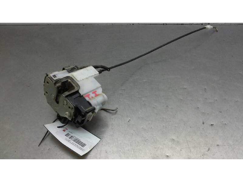 Recambio de cerradura puerta trasera izquierda para fiat panda (169) básico 4x4 referencia OEM IAM 0051917898  