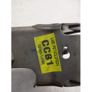 Recambio de pedal embrague para hyundai i20 classic referencia OEM IAM   