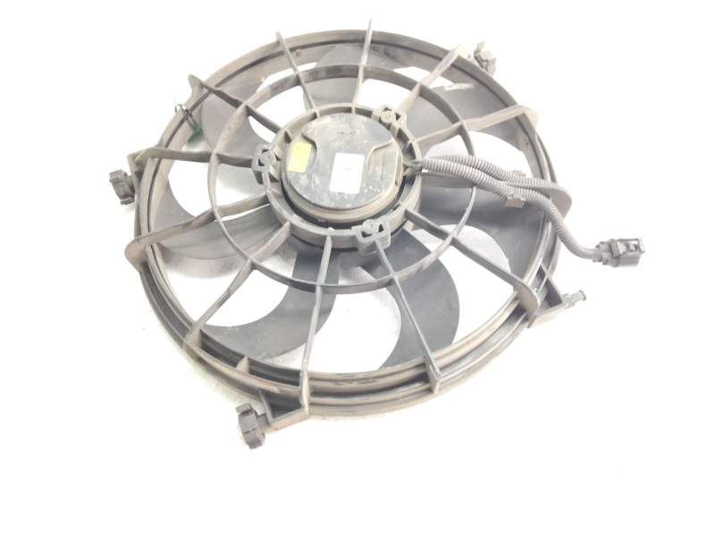 Recambio de electroventilador para hyundai i20 classic referencia OEM IAM 253001305A  