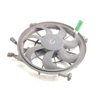 Recambio de electroventilador para hyundai i20 classic referencia OEM IAM 253001305A  