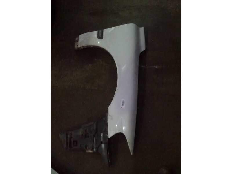 Recambio de aleta delantera derecha para volvo s60 berlina d5 referencia OEM IAM 30796493  