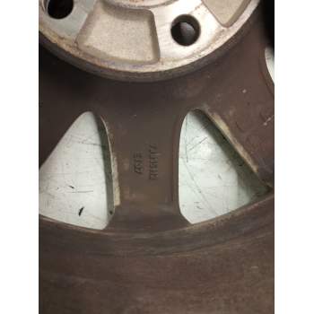 Recambio de llanta aluminio para volkswagen passat berlina (3b3) advance referencia OEM IAM 15-5-TORNILLOS ET37 