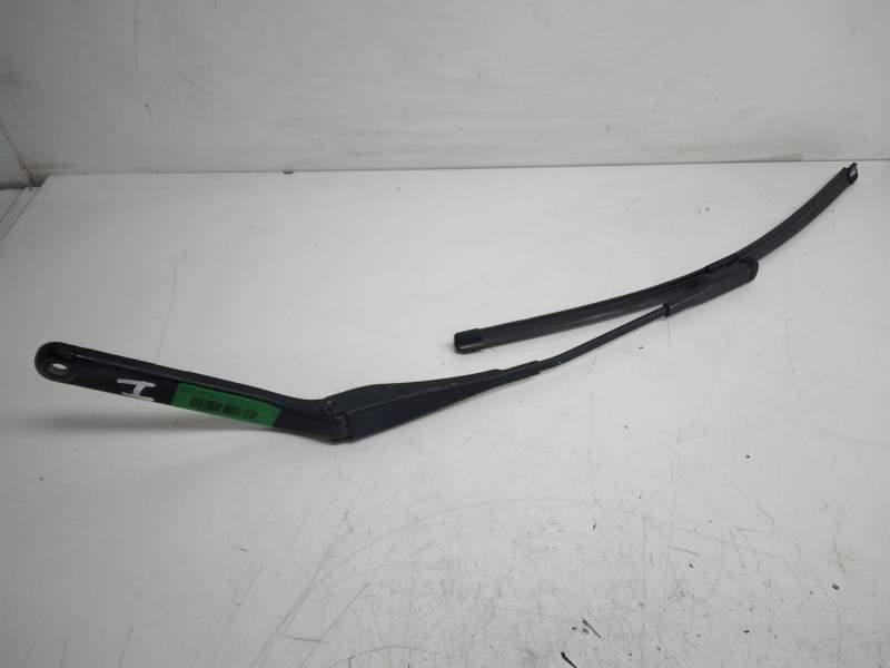 Recambio de brazo limpia delantero izquierdo para bmw serie 1 berlina (e81/e87) 118d referencia OEM IAM   