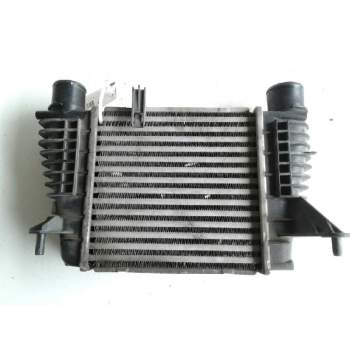 Recambio de intercooler para renault clio iii confort dynamique referencia OEM IAM 8200471888  