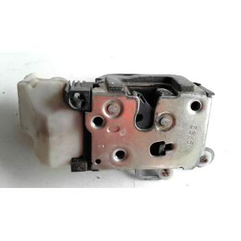 CERRADURA PUERTA DELANTERA DERECHA 0046800415 